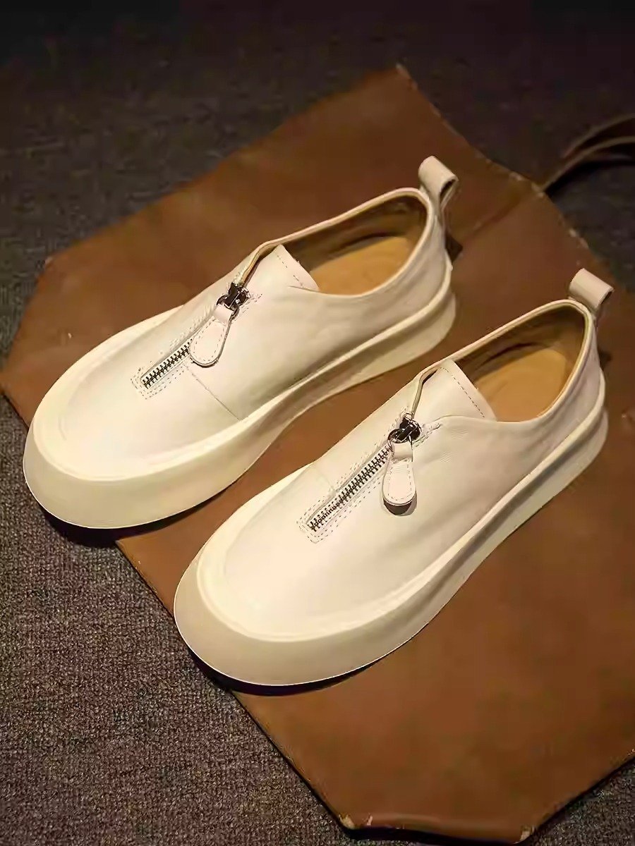Men's leather slip-on loafers