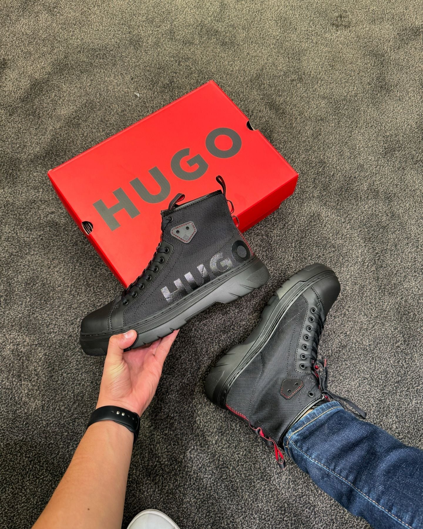 Men's waterproof and anti-skate shoes