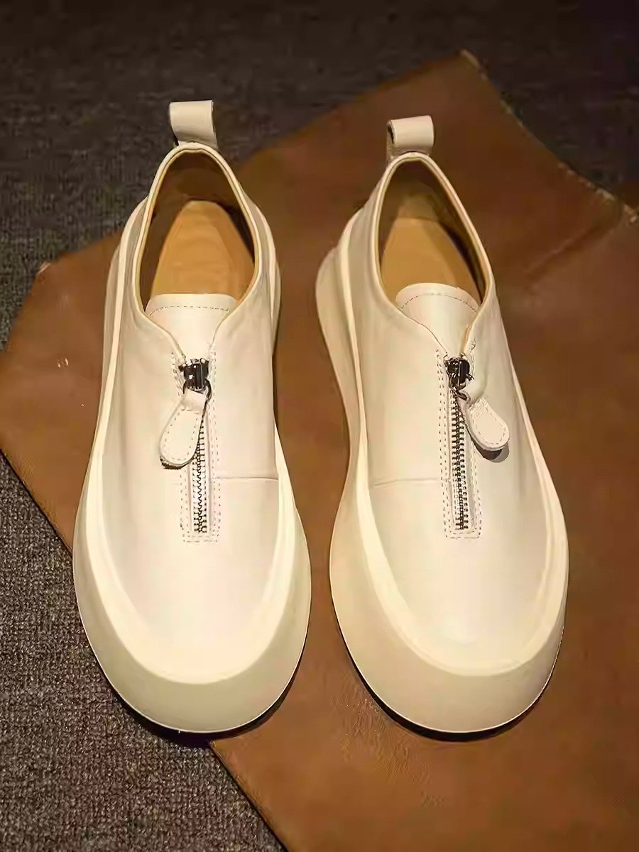 Men's leather slip-on loafers