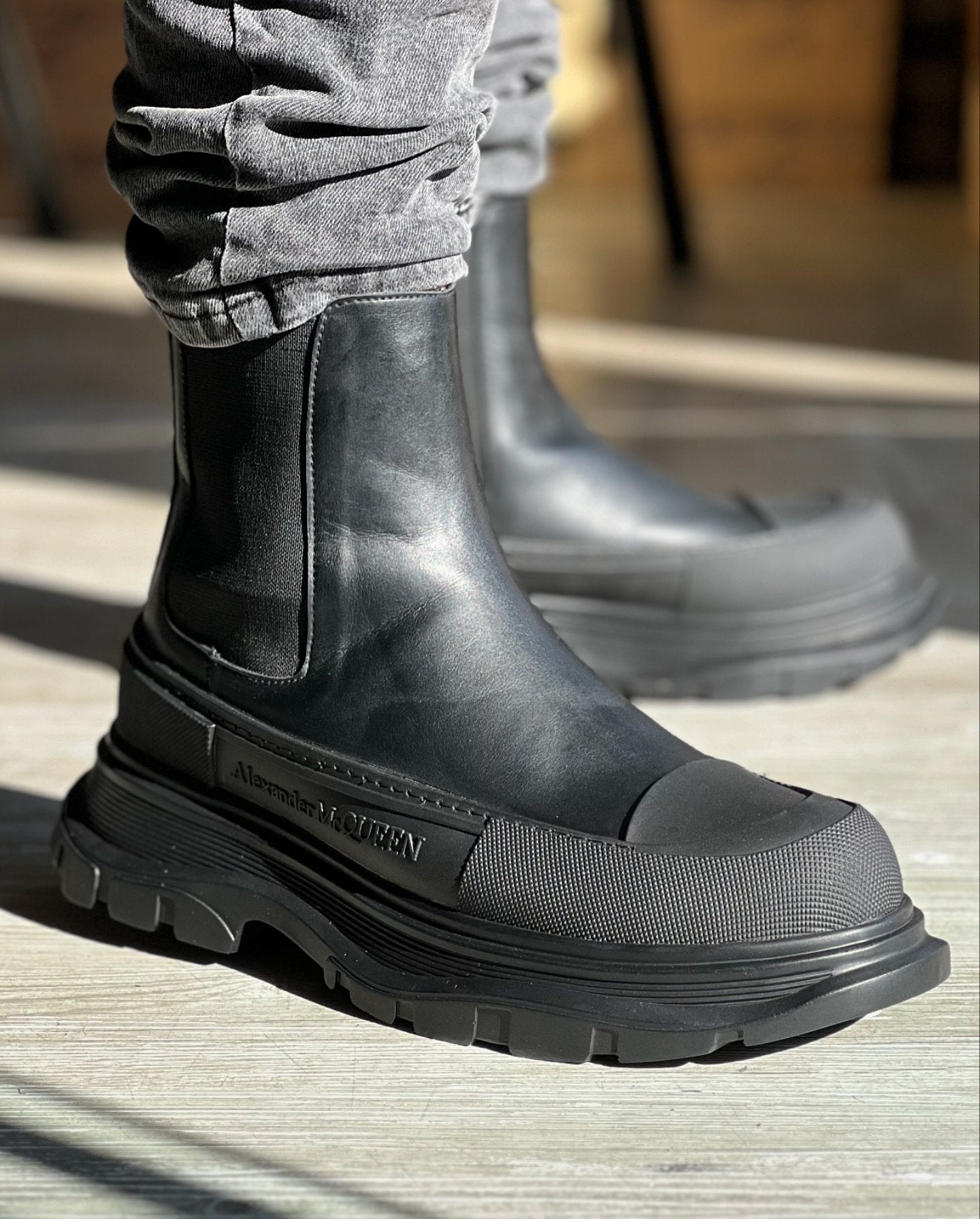 Men's waterproof thick-soled height-enhancing ankle boots