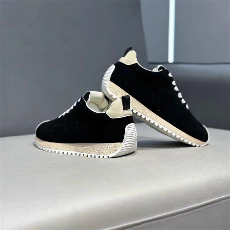 Men's suede casual shoes