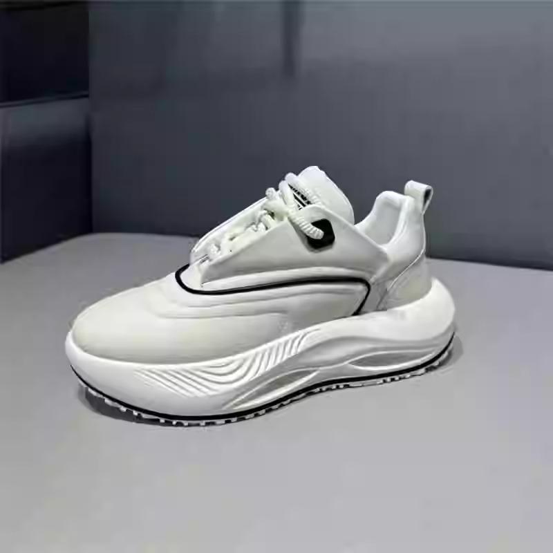 New Men's Trendy Sports Shoes