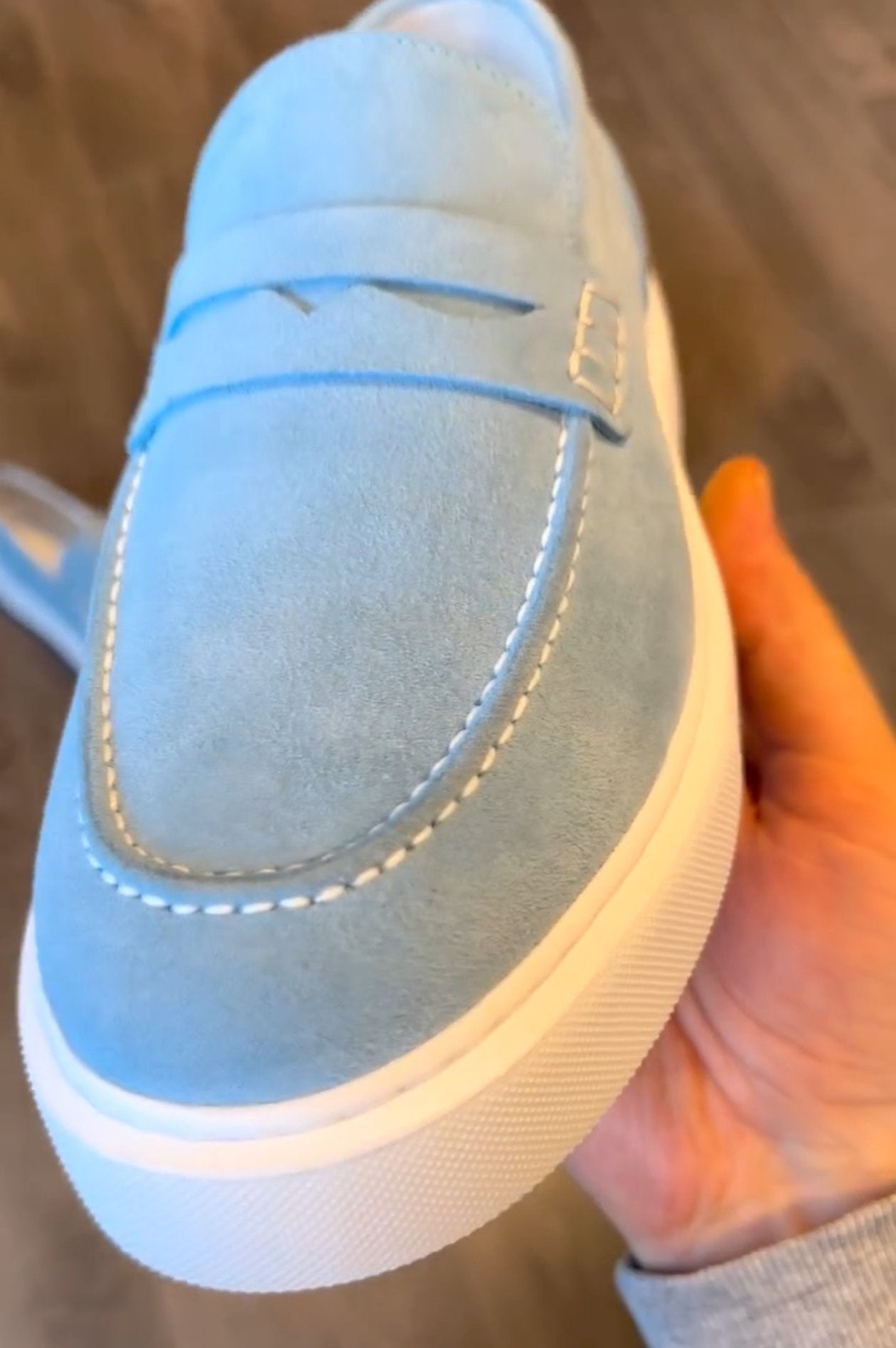 ✅High -quality Dedication✅Men's New High-end Light Blue Suede Casual Shoes