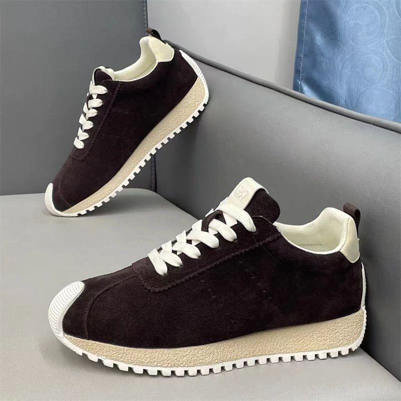 Men's suede casual shoes