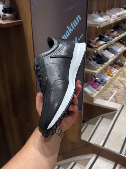 ✅High -quality Dedication✅Men's Classic Black Soft Leather Sneakers