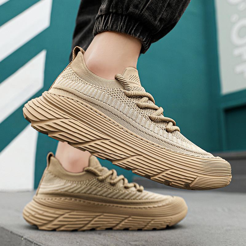 2024 Spring Men's Casual Shoes New Arrival Flying Woven All-Match Casual Simple Breathable Slip-on Sports Mesh Shoes Trendy