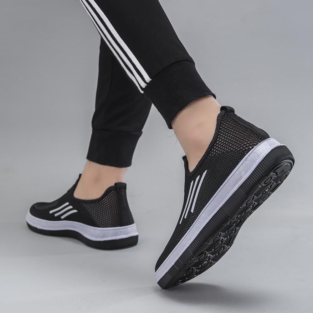 Men's New Mesh Hollow Slip-on Sports Casual Shoes