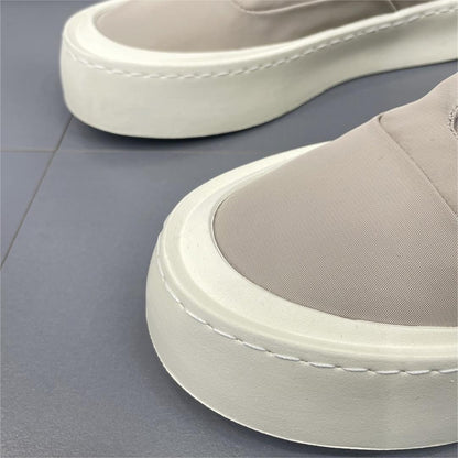 New Men's Breathable Slip-on Canvas Casual Shoes